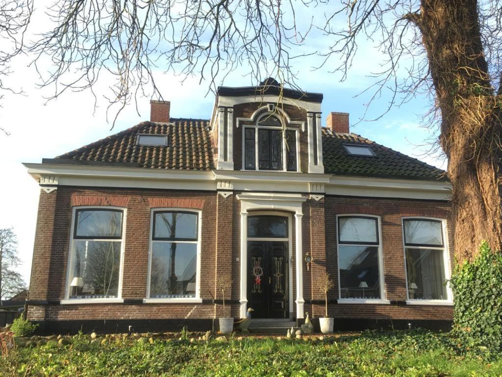 Onder De Boom Bed and Breakfast Gerkesklooster Exteriör bild