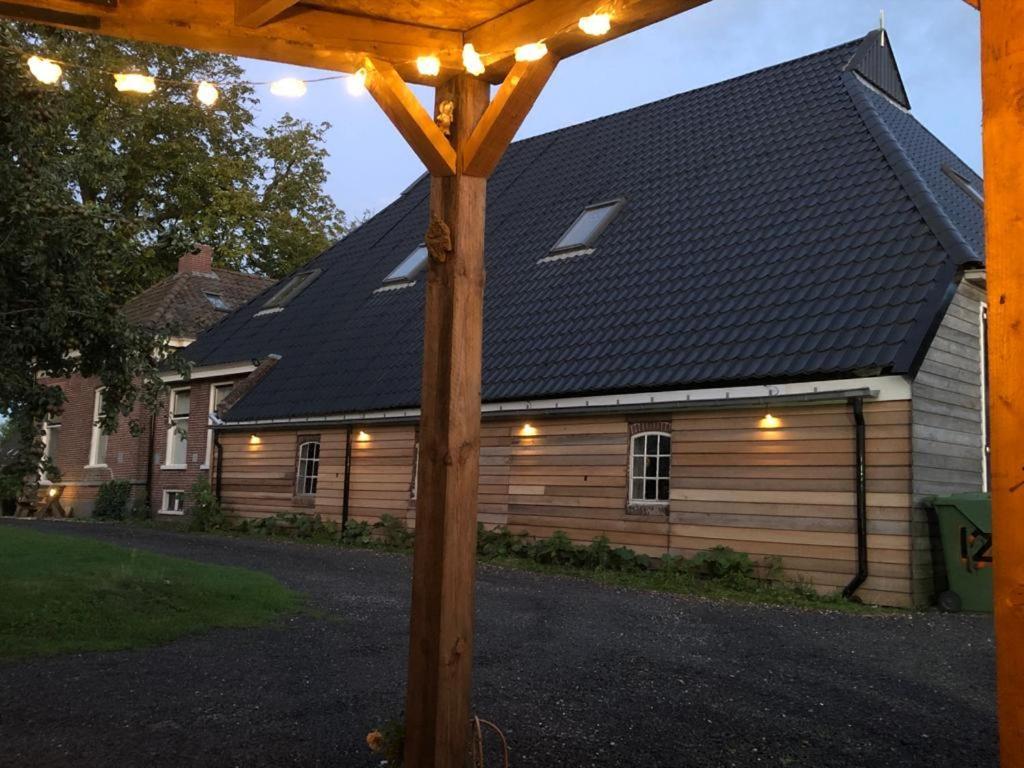 Onder De Boom Bed and Breakfast Gerkesklooster Exteriör bild